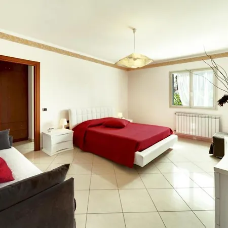 Venere In 15pax Apartamento *